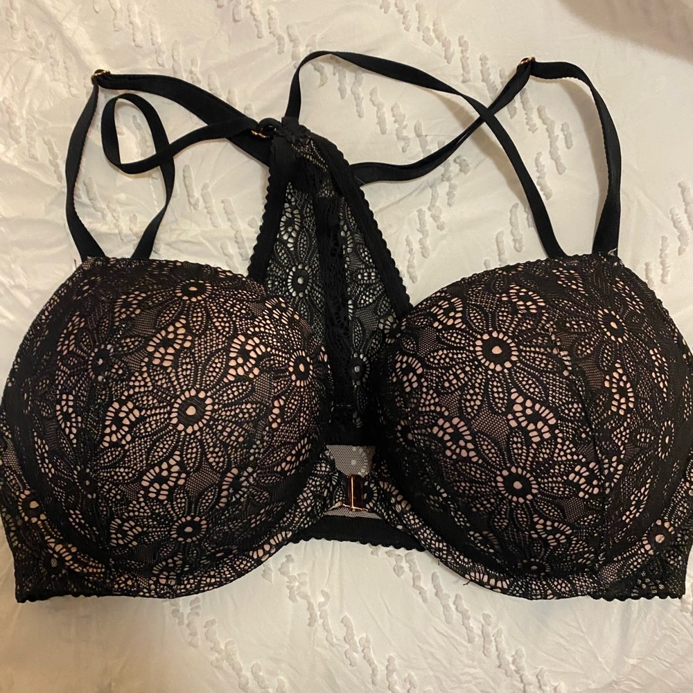 Victoria Secret Bombshell Bra 34D